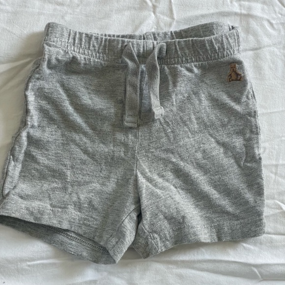 Baby Gap 12-18 Months Light Gray Shorts - Picture 1 of 3